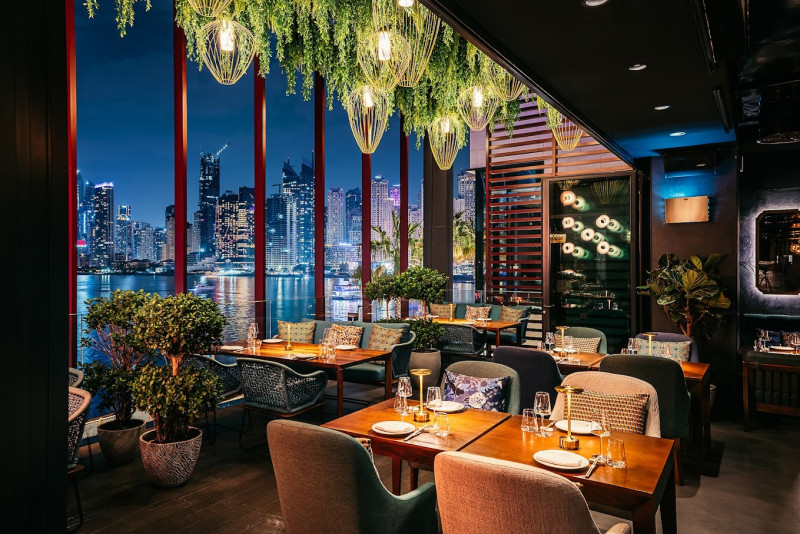 Shi Restaurant