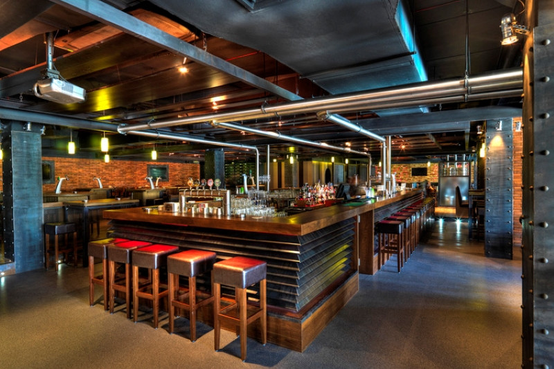 Loca Restaurant and Bar