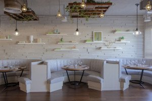 Cali Affair at Pacific Groove Restaurant & Lounge