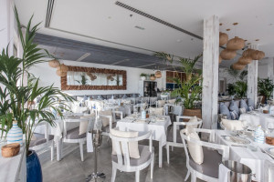 Thalassa Friday Night Brunch at Ammos