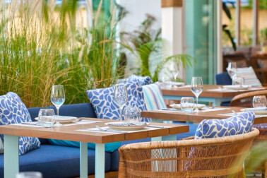 Seafood Market Night Brunch at Aprons and Hammers Beach House